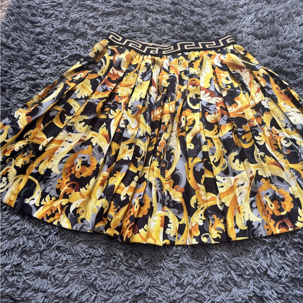 Versace size 14 kids Skirt